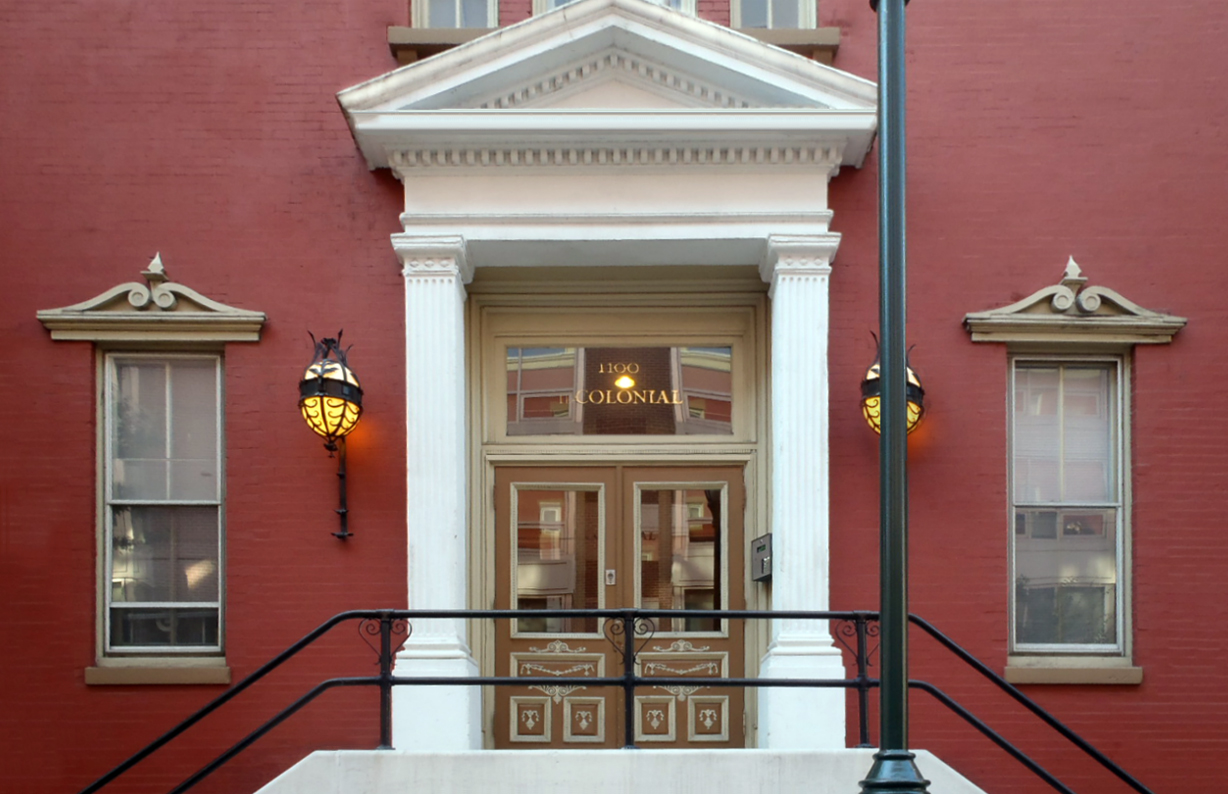 The Colonial Apartments exterior view