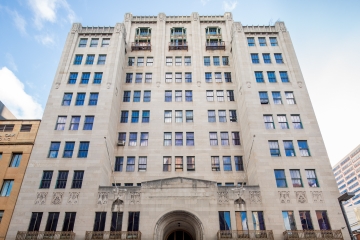 301 North Charles Street Apartments in Baltimore