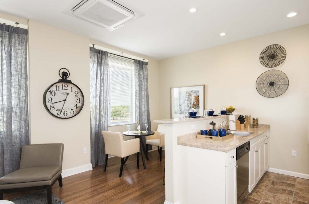 3600 West Broad Street in Richmond, VA PMC Property Group Apartments