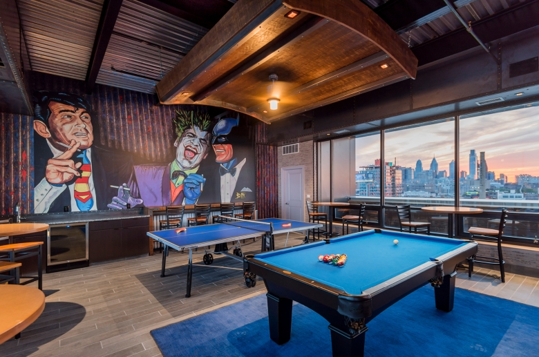 Roof deck billiard and ping-pong area