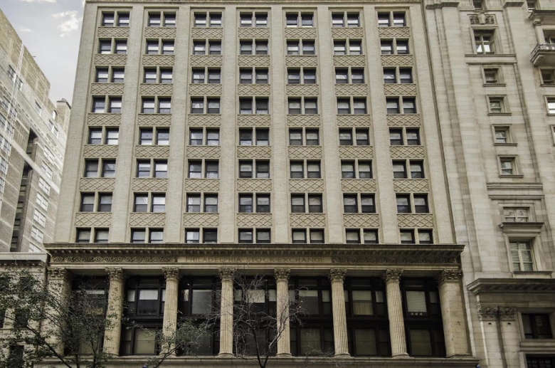 1411 Walnut street apartments facade