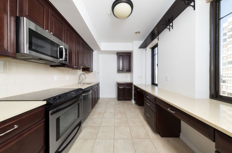 Penthouse kitchen