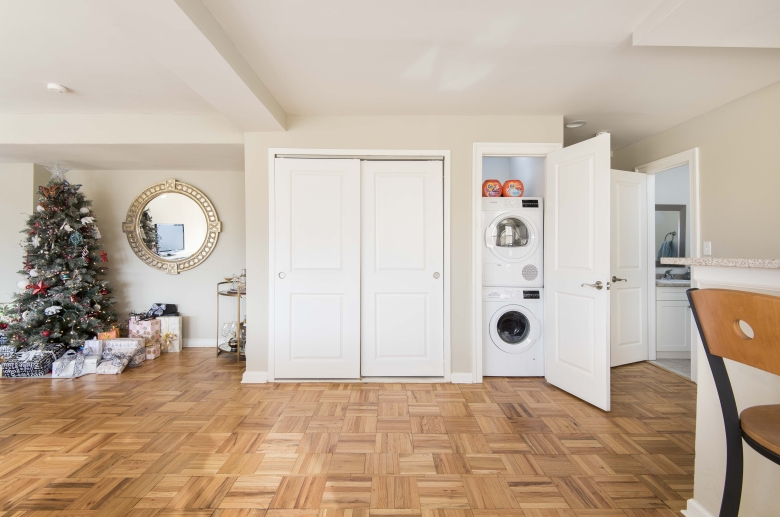 Stackable washer and dryer