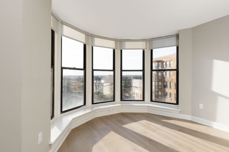 Oversized bay windows