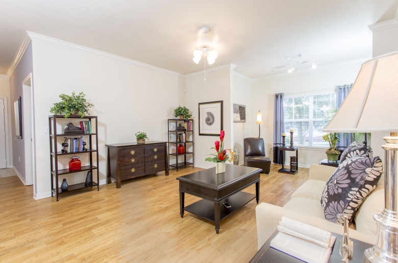 Common area with ceiling fan