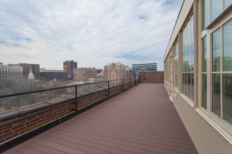 Private deck
