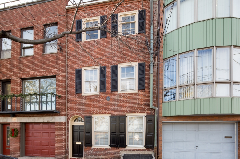 734 S. Front facade