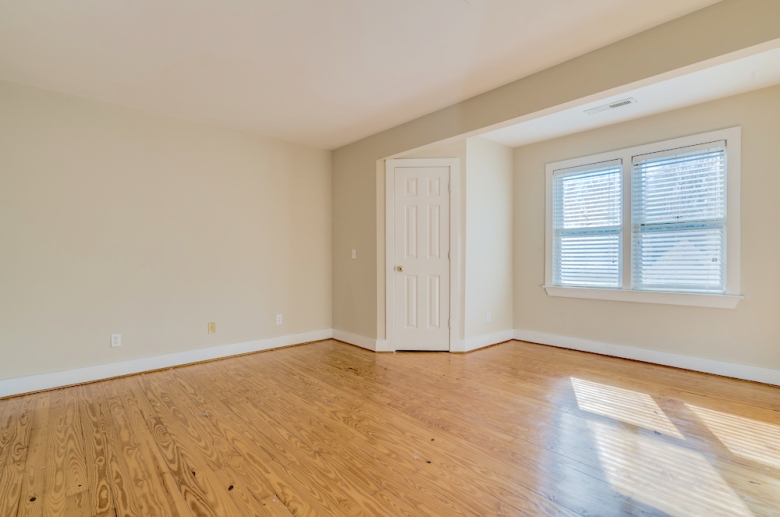 Spacious bedroom at Richmond Walk