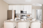 Sample kitchen at 1420 Chestnut Street